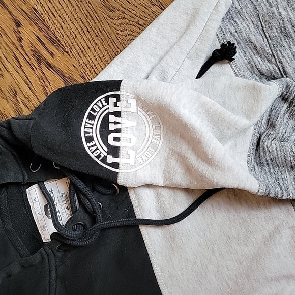 Reflex Striped Hoodie - Picture 3 of 7